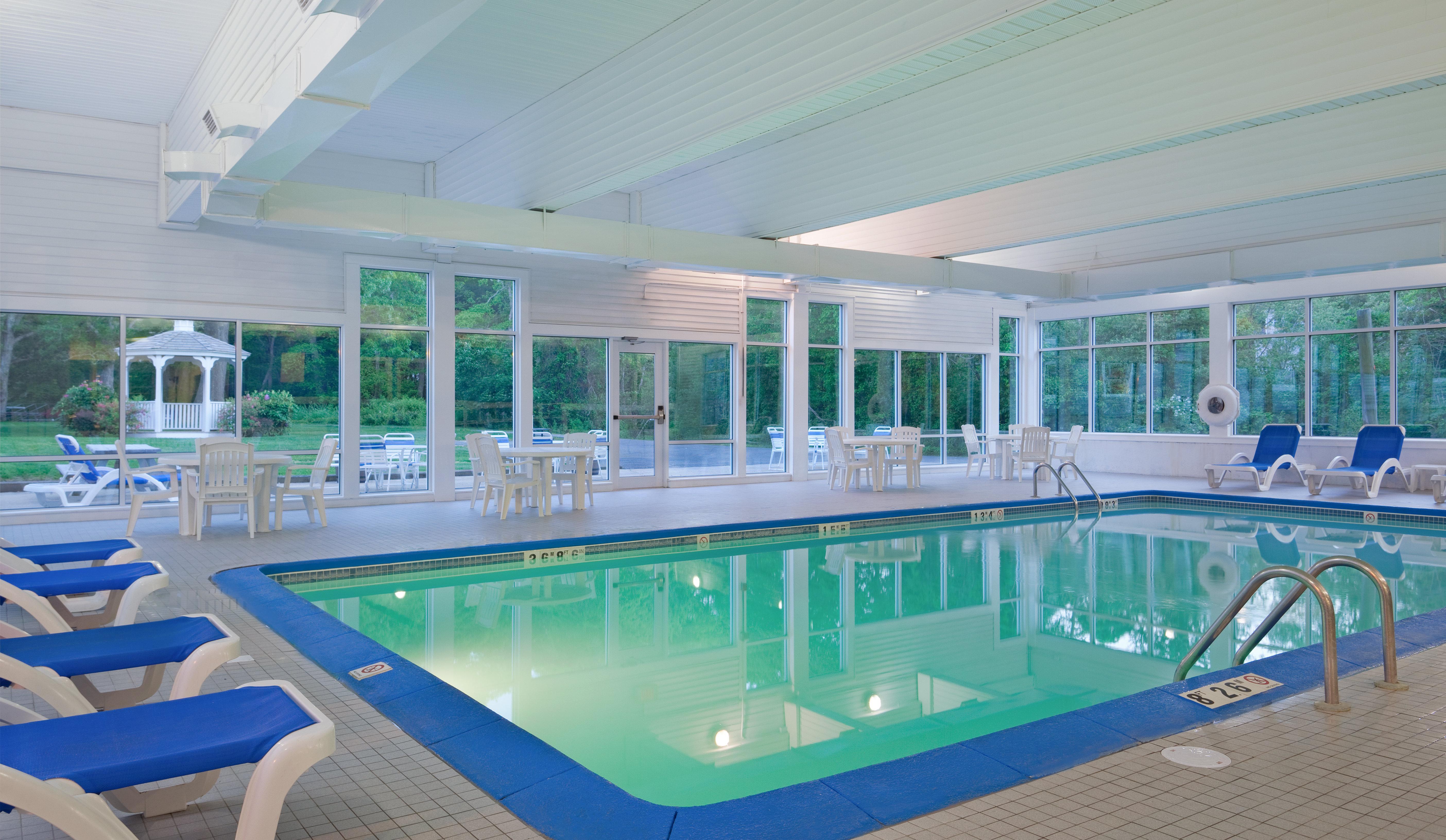 Cape Cod Hotel 3*