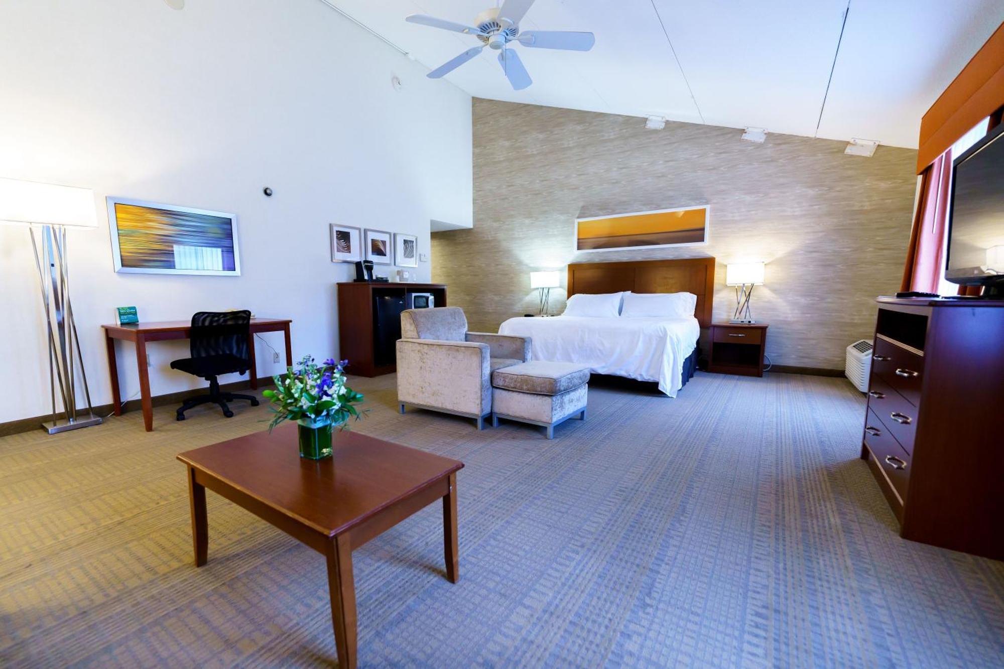Hotel Cape Cod