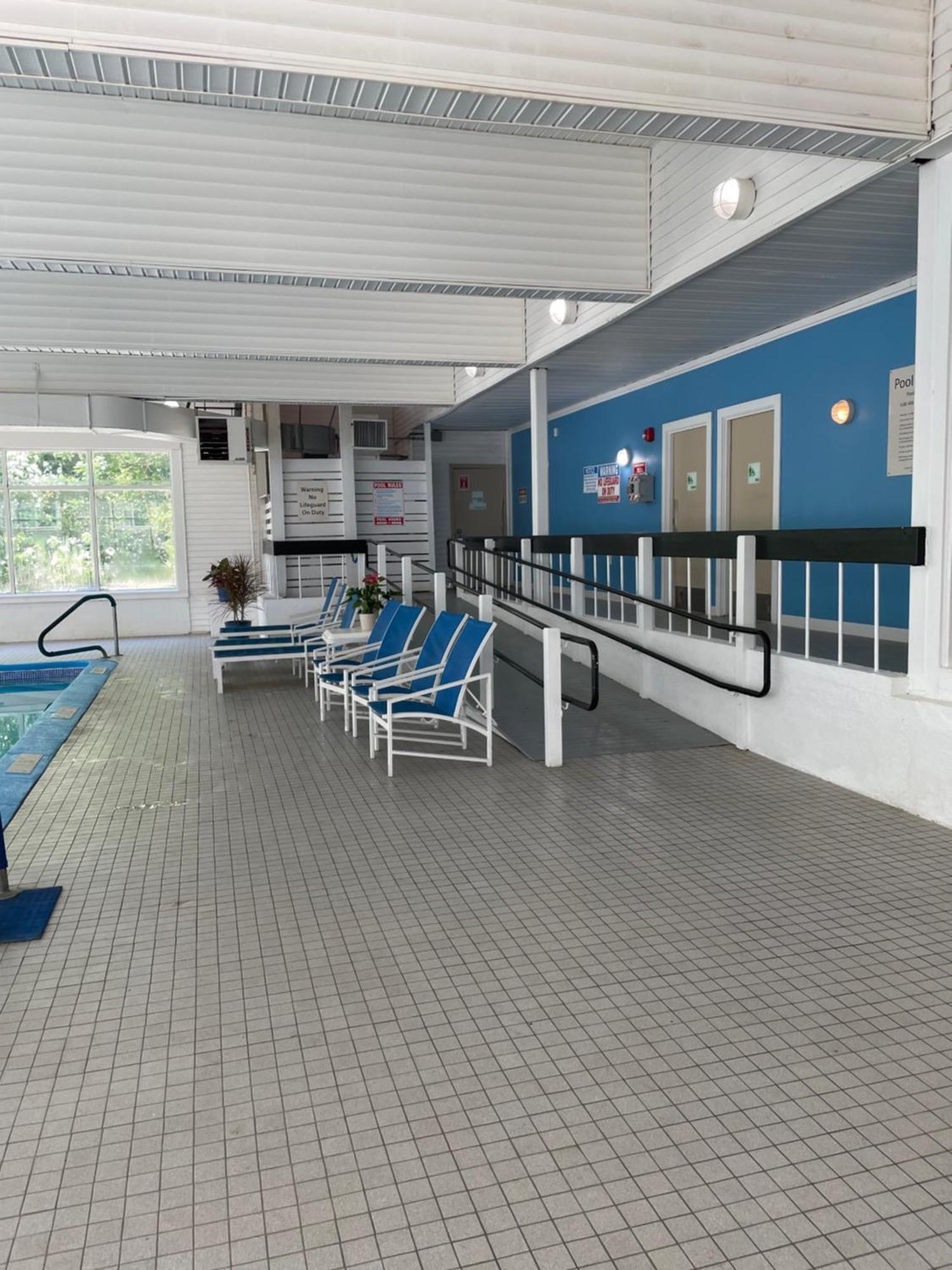 Hotel Cape Cod 3*